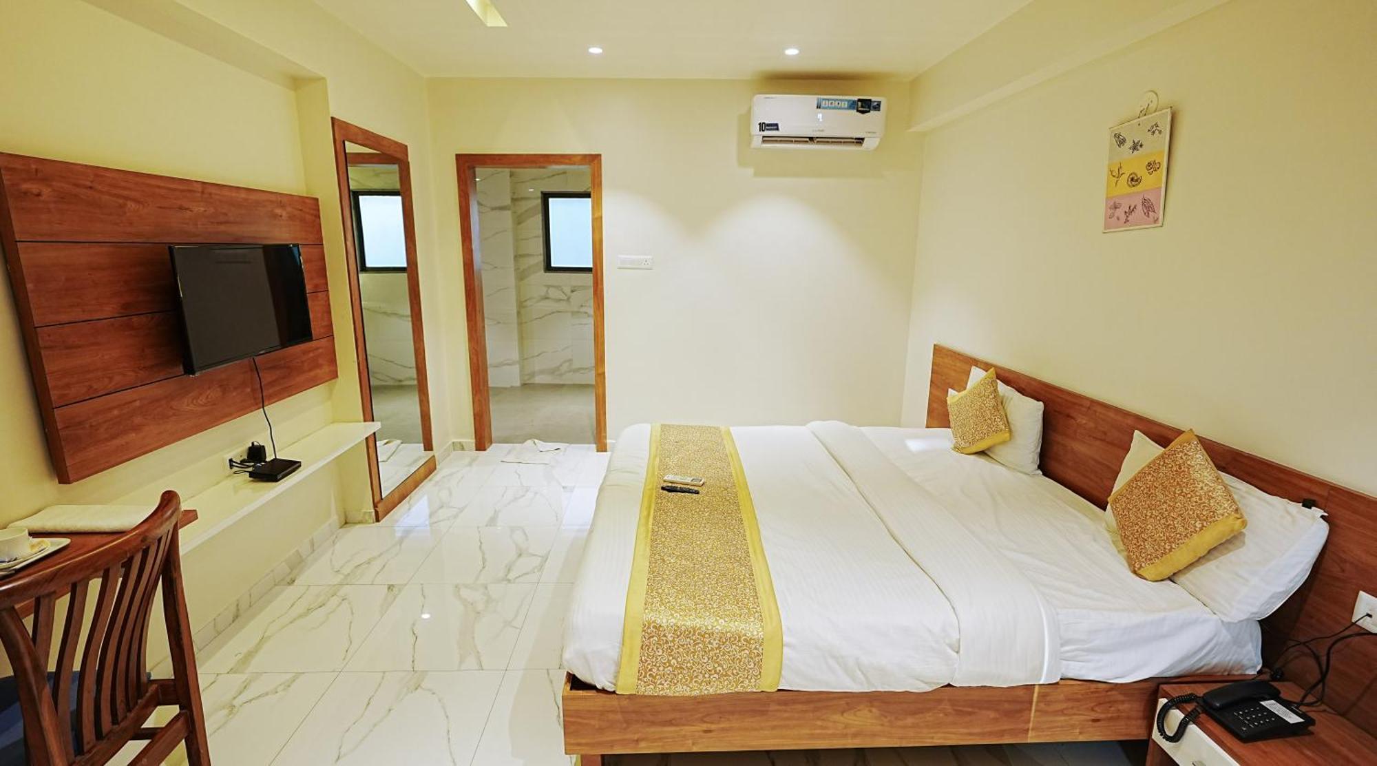 L P Regency, Pune Exterior foto