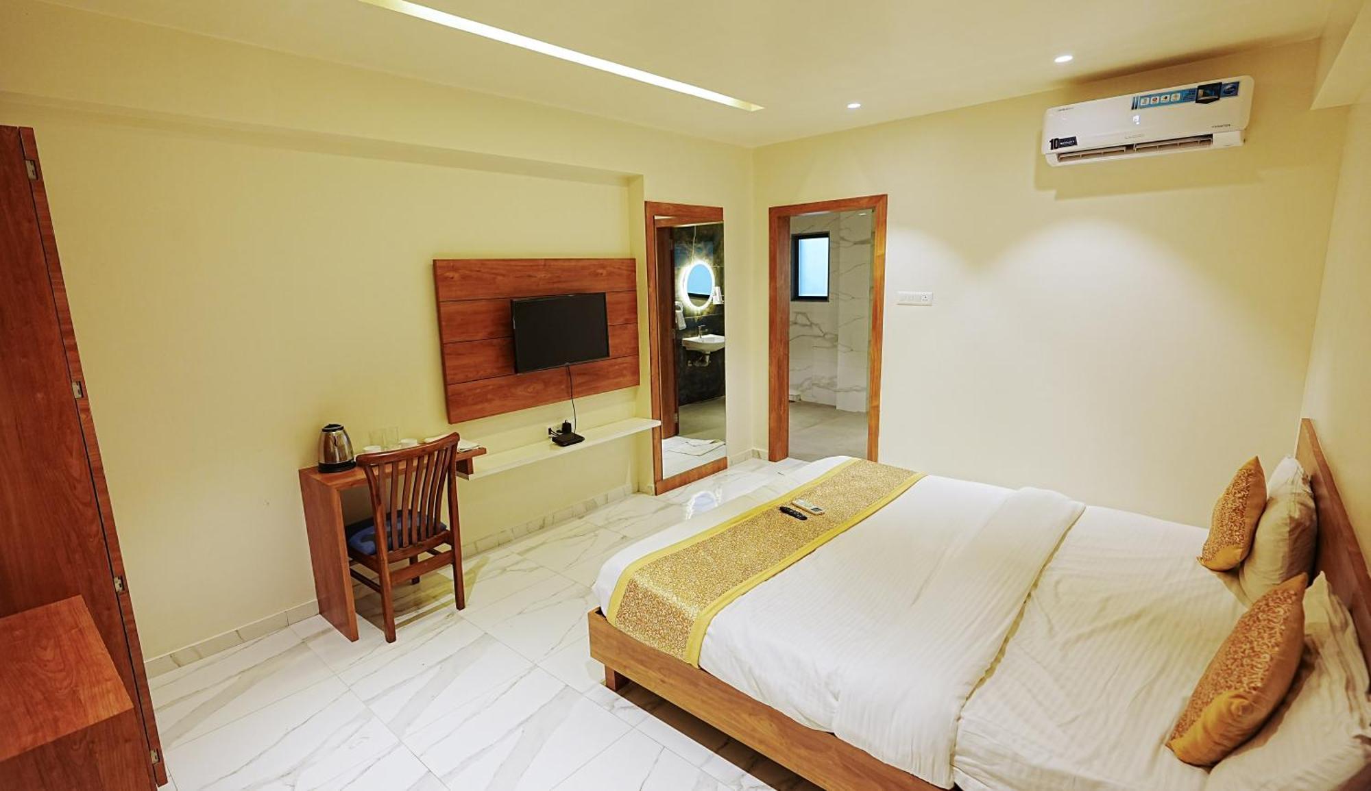 L P Regency, Pune Exterior foto
